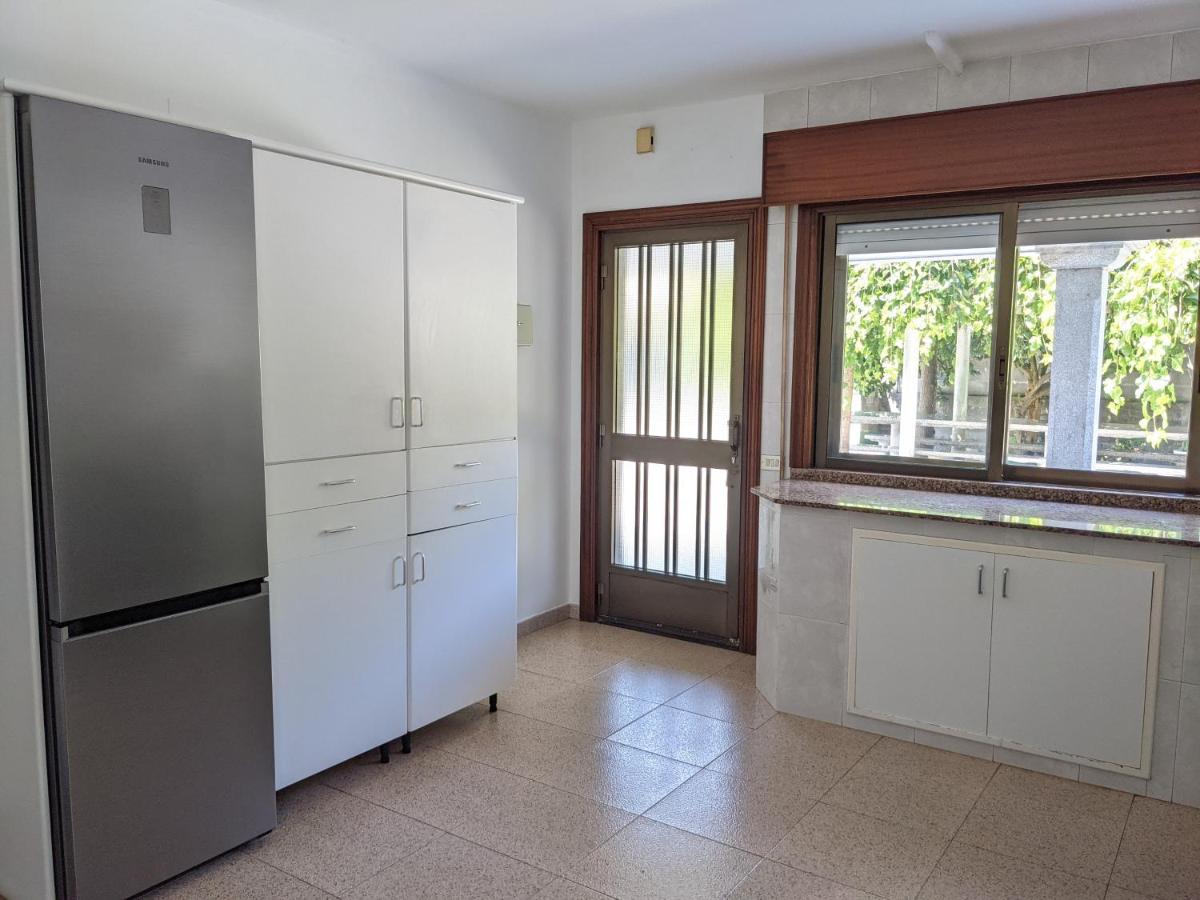 Villa Casa a 1km del centro de Nigrán Exterior foto
